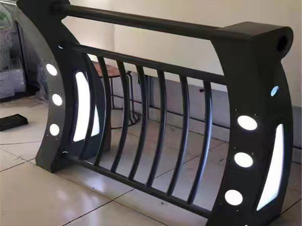 橋梁燈光護欄